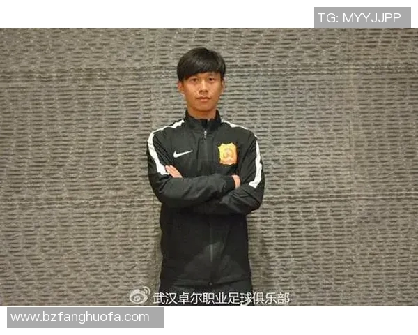厄林这位足球明星的国籍背景及其对足球界的影响解析
